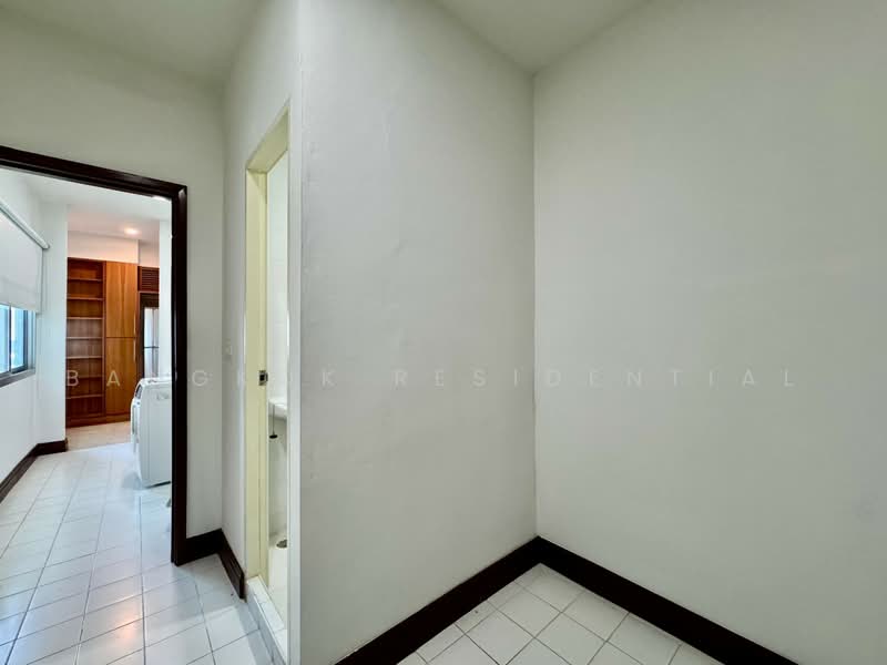 Royal Residence Park, Bangkok, 99 Royal Resident Park Lumphini, Lumphini, Pathum Wan, Bangkok, 3 Bedrooms, 230 sqm, Condo For Rent, by Bangkok Residential, 500483692 - DDproperty.com