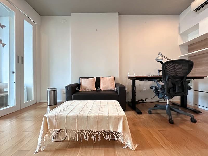 Blocs 77, Bangkok, 291 On Nut Rd, Phra Kanong Nua, Watthana, Bangkok, 1 Bedroom, 41 sqm, Condo For Rent, by Najawa Salae, 500483694 - DDproperty.com