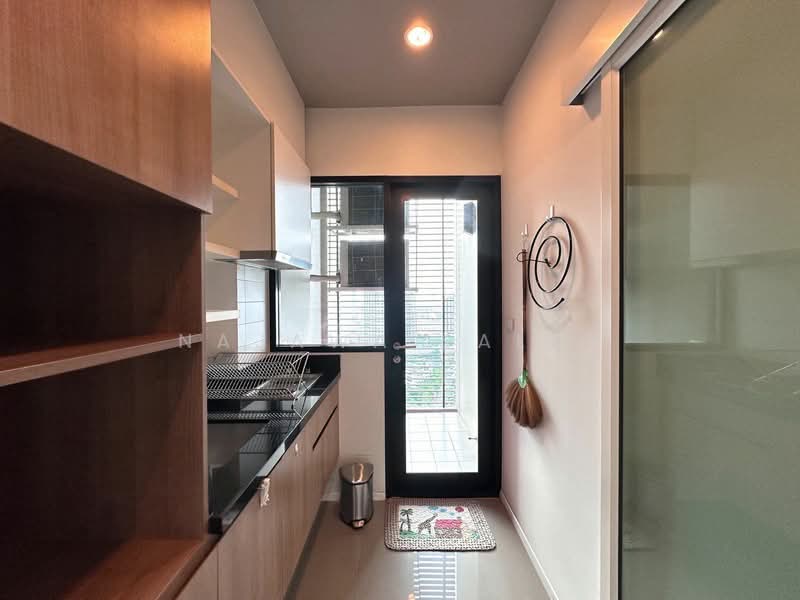 Blocs 77, Bangkok, 291 On Nut Rd, Phra Kanong Nua, Watthana, Bangkok, 1 Bedroom, 41 sqm, Condo For Rent, by Najawa Salae, 500483694 - DDproperty.com