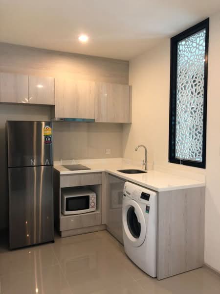 Life Asoke, Bangkok, Asoke-Dindang Road, Bang Kapi, Huai Khwang, Bangkok, 1 Bedroom, 35 sqm, Condo For Rent, by Najawa Salae, 500483712 - DDproperty.com