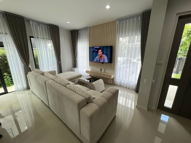 Baan Klang Muang The Edition Rama 9-Krungthep Kreetha, Bangkok, Kanchanaphisek Road 23, Saphan Sung, Bangkok, 4 Bedrooms, 218 sqm, Single Detached House For Rent, by Holtop Property, 500483713 - DDproperty.com
