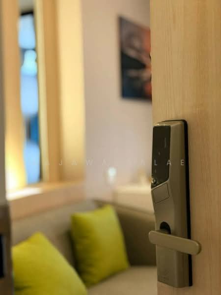 Life Asoke, Bangkok, Asoke-Dindang Road, Bang Kapi, Huai Khwang, Bangkok, 1 Bedroom, 36 sqm, Condo For Rent, by Najawa Salae, 500483720 - DDproperty.com