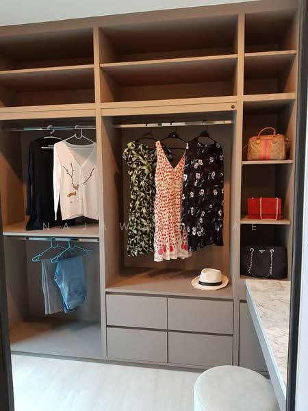 Life Asoke, Bangkok, Asoke-Dindang Road, Bang Kapi, Huai Khwang, Bangkok, 1 Bedroom, 36 sqm, Condo For Rent, by Najawa Salae, 500483720 - DDproperty.com