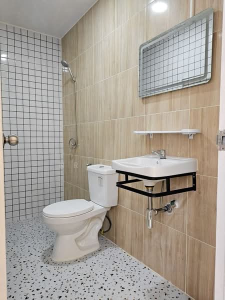 Baan Sucha BangBuaThong, Nonthaburi, Soi Sucha Village, Bang Bua Thong, Nonthaburi, 5 Bedrooms, 101 sqm, Townhouse For Sale, by NR AGENT, 500483729 - DDproperty.com