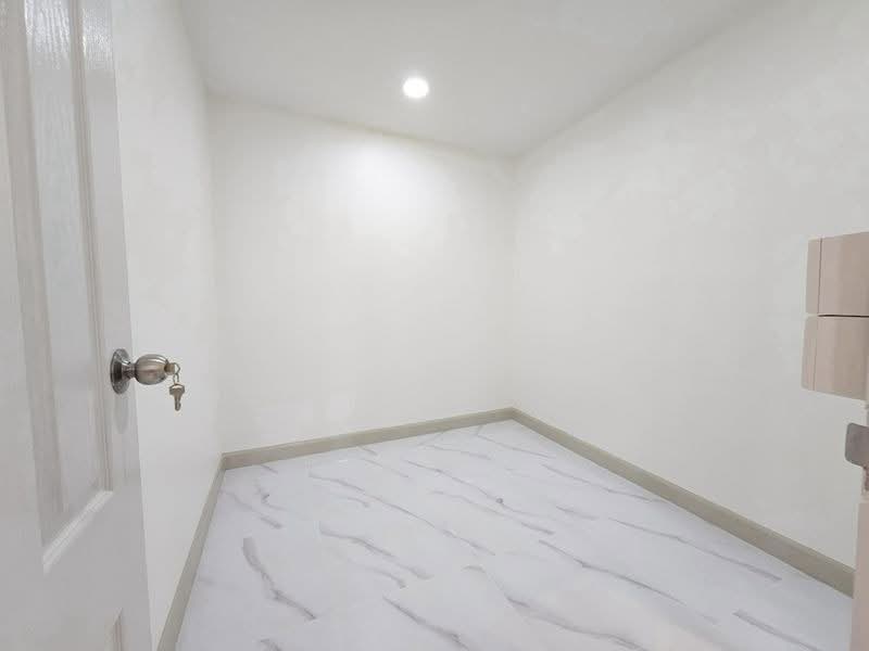 Baan Sucha BangBuaThong, Nonthaburi, Soi Sucha Village, Bang Bua Thong, Nonthaburi, 5 Bedrooms, 101 sqm, Townhouse For Sale, by NR AGENT, 500483729 - DDproperty.com