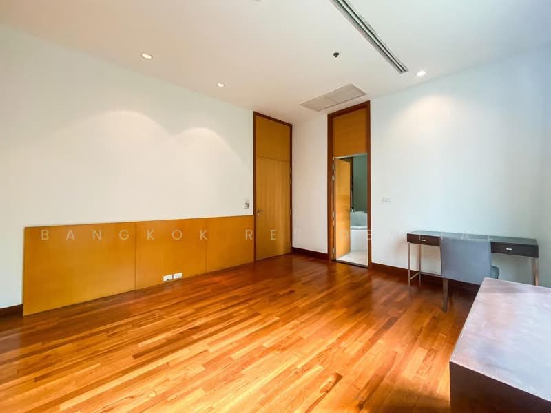 Royal Residence Park, Bangkok, 99 Royal Resident Park Lumphini, Lumphini, Pathum Wan, Bangkok, 3 Bedrooms, 231 sqm, Condo For Rent, by Bangkok Residential, 500483741 - DDproperty.com