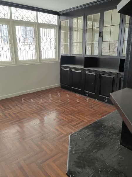 Commercial building Thepharak, Samut Prakan, Thepharak, Muang Samut Prakarn, Samut Prakan, , 850 sqm, Office Space For Rent, by ไอรินทร์ อัครชัยธนรักษ์, 500483751 - DDproperty.com