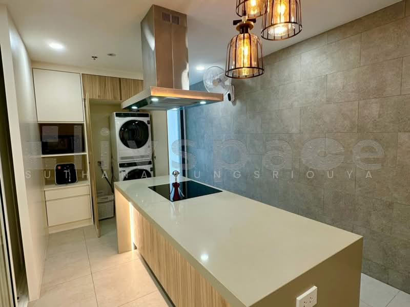 Nusasiri Grand, Bangkok, Soi Sukhumvit 42, Phra Kanong, Khlong Toei, Bangkok, 3 Bedrooms, 167 sqm, Condo For Rent, by Suthana Tungsriouya, 500483791 - DDproperty.com