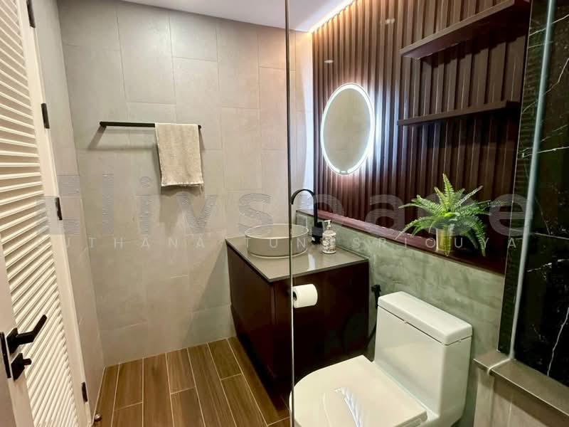 Nusasiri Grand, Bangkok, Soi Sukhumvit 42, Phra Kanong, Khlong Toei, Bangkok, 3 Bedrooms, 167 sqm, Condo For Rent, by Suthana Tungsriouya, 500483791 - DDproperty.com