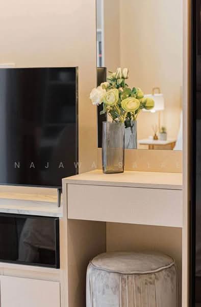 Life One Wireless, Bangkok, 1 Wireless Road, Lumphini, Pathum Wan, Bangkok, Studio, 25 sqm, Condo For Rent, by Najawa Salae, 500483795 - DDproperty.com