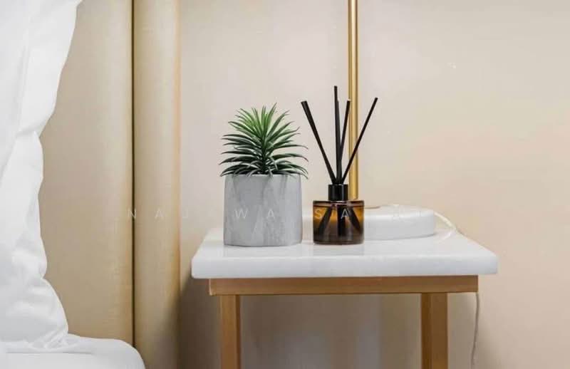 Life One Wireless, Bangkok, 1 Wireless Road, Lumphini, Pathum Wan, Bangkok, Studio, 25 sqm, Condo For Rent, by Najawa Salae, 500483795 - DDproperty.com