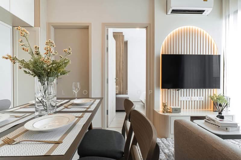 NUE Noble Fai Chai-Wang Lang, Bangkok, Ban Chang Lo, Bangkok Noi, Bangkok, 2 Bedrooms, 35 sqm, Condo For Rent, by Holtop Property, 500483802 - DDproperty.com