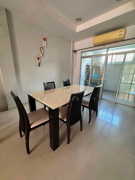 Baan Klang Krung The Royal Vienna Ratchavipa - Ratchadaphisek, Bangkok, Chatuchak, Bangkok, 3 Bedrooms, 170 sqm, Townhouse For Sale, by NR AGENT, 500483828 - DDproperty.com