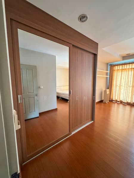Baan Klang Krung The Royal Vienna Ratchavipa - Ratchadaphisek, Bangkok, Chatuchak, Bangkok, 3 Bedrooms, 170 sqm, Townhouse For Sale, by NR AGENT, 500483828 - DDproperty.com