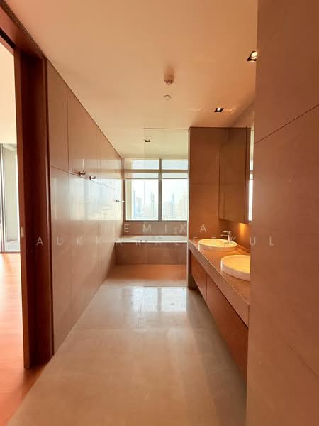 The Sukhothai Residences : เดอะ สุโขทัย เรสซิเด้นซ์, กรุงเทพ, 3 ถนนสาทรใต้ แขวงทุ่งมหาเมฆ เขตสาทร กรุงเทพมหานคร, ทุ่งมหาเมฆ, สาทร, กรุงเทพ, 161 ตร.ม., คอนโด ขาย, โดย Pemika Aukkaraleekul, 500483857 - DDproperty.com