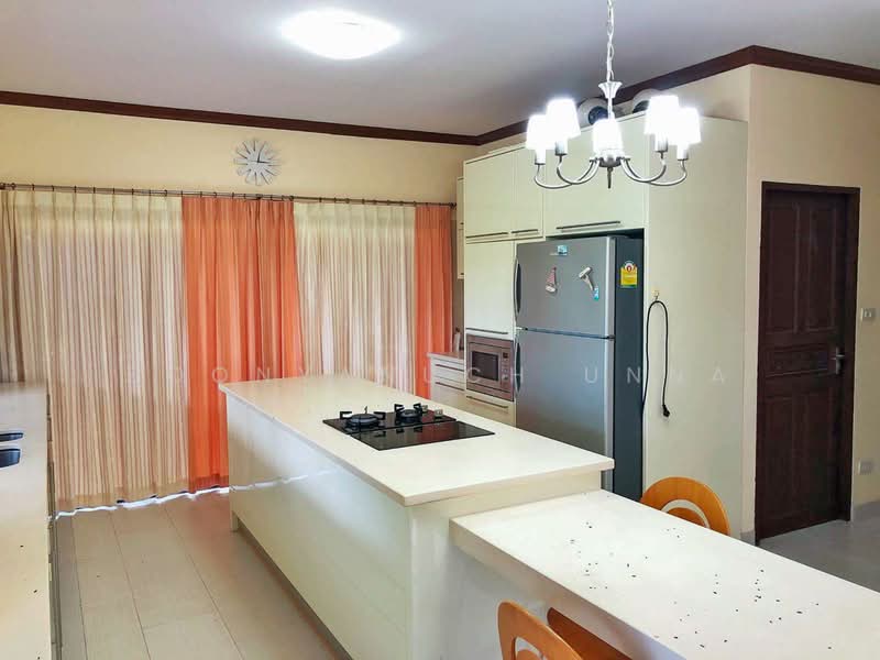 Baan Dusit Pattaya Lake, Chon Buri (Pattaya), Entrance Road, Huai Yai, Bang Lamung (Pattaya), Chon Buri (Pattaya), 4 Bedrooms, 230 sqm, Single Detached House For Sale, by Boonyanuch Unna, 500483928 - DDproperty.com