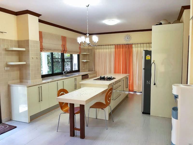Baan Dusit Pattaya Lake, Chon Buri (Pattaya), Entrance Road, Huai Yai, Bang Lamung (Pattaya), Chon Buri (Pattaya), 4 Bedrooms, 230 sqm, Single Detached House For Sale, by Boonyanuch Unna, 500483928 - DDproperty.com