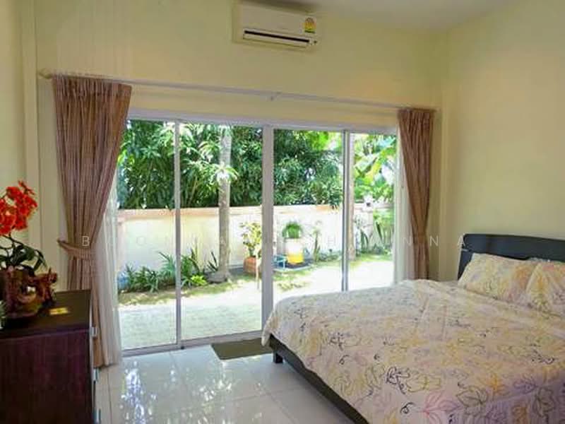 Baan Dusit Pattaya Lake, Chon Buri (Pattaya), Entrance Road, Huai Yai, Bang Lamung (Pattaya), Chon Buri (Pattaya), 3 Bedrooms, 196 sqm, Single Detached House For Sale, by Boonyanuch Unna, 500483954 - DDproperty.com