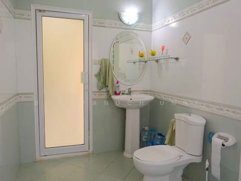 Baan Dusit Pattaya Lake, Chon Buri (Pattaya), Entrance Road, Huai Yai, Bang Lamung (Pattaya), Chon Buri (Pattaya), 3 Bedrooms, 196 sqm, Single Detached House For Sale, by Boonyanuch Unna, 500483954 - DDproperty.com