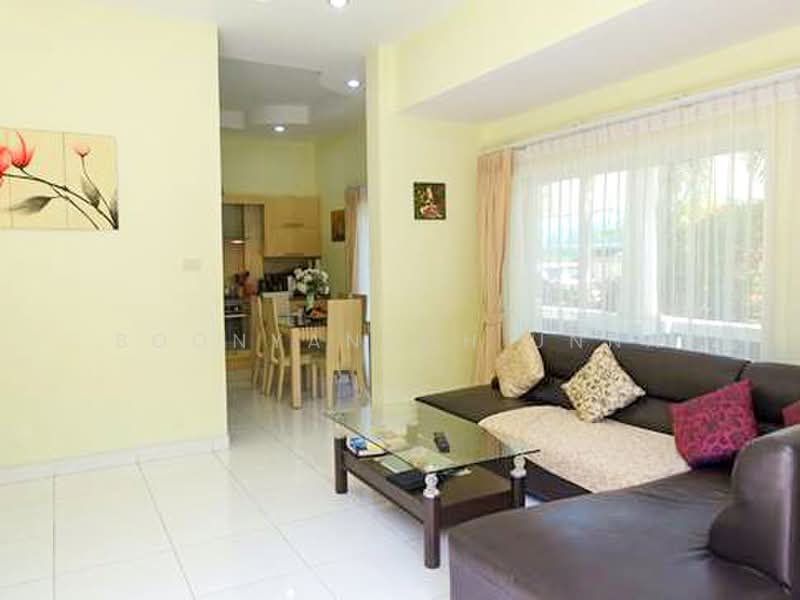 Baan Dusit Pattaya Lake : บ้านดุสิต พัทยา เลค, ชลบุรี, ถนนทางเข้า, ห้วยใหญ่, บางละมุง, ชลบุรี, 196 ตร.ม., บ้านเดี่ยว ขาย, โดย Boonyanuch Unna, 500483954 - DDproperty.com