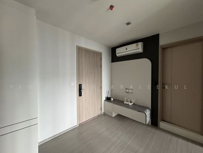 Life Sathorn Sierra, Bangkok, Ratchaphruek Rd, Talat Plu, Thon Buri, Bangkok, 1 Bedroom, 32 sqm, Condo For Sale, by Pemika Aukkaraleekul, 500483963 - DDproperty.com