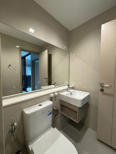 Life Sathorn Sierra, Bangkok, Ratchaphruek Rd, Talat Plu, Thon Buri, Bangkok, 1 Bedroom, 32 sqm, Condo For Sale, by Pemika Aukkaraleekul, 500483963 - DDproperty.com