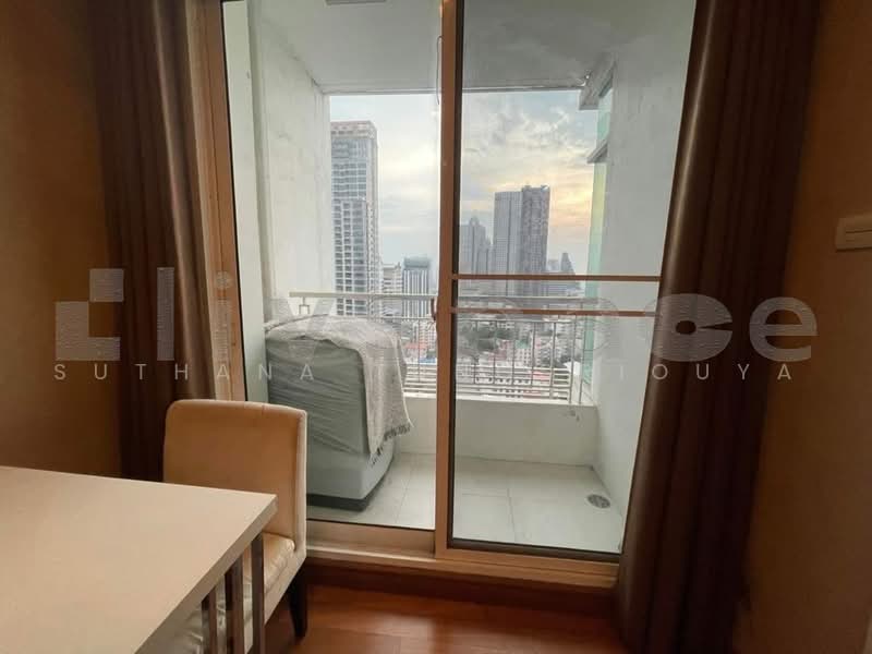 Ivy Sathorn 10 : ไอวี่ สาทร 10, กรุงเทพ, 88 ซอยสาทร 12 ถนนสาทร, สีลม, บางรัก, กรุงเทพ, 38 ตร.ม., คอนโด ขาย, โดย Suthana Tungsriouya, 500483992 - DDproperty.com