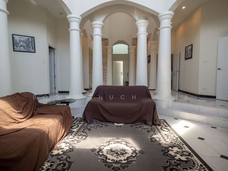4-BR House, Chon Buri (Pattaya), Nong Pru, Bang Lamung (Pattaya), Chon Buri (Pattaya), 4 Bedrooms, 450 sqm, Single Detached House For Sale, by Boonyanuch Unna, 500483997 - DDproperty.com