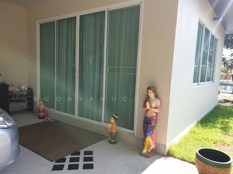4-BR House, Chon Buri (Pattaya), Huai Yai, Bang Lamung (Pattaya), Chon Buri (Pattaya), 4 Bedrooms, 340 sqm, Single Detached House For Sale, by Boonyanuch Unna, 500484013 - DDproperty.com