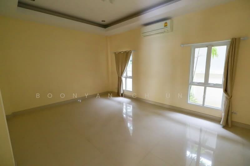 3-BR House, Chon Buri (Pattaya), Huai Yai, Bang Lamung (Pattaya), Chon Buri (Pattaya), 3 Bedrooms, 230 sqm, Single Detached House For Sale, by Boonyanuch Unna, 500484023 - DDproperty.com