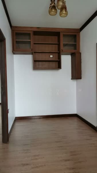 4-BR House, Chon Buri (Pattaya), Surasak, Si Racha, Chon Buri (Pattaya), 4 Bedrooms, 325 sqm, Single Detached House For Sale, by Boonyanuch Unna, 500484027 - DDproperty.com
