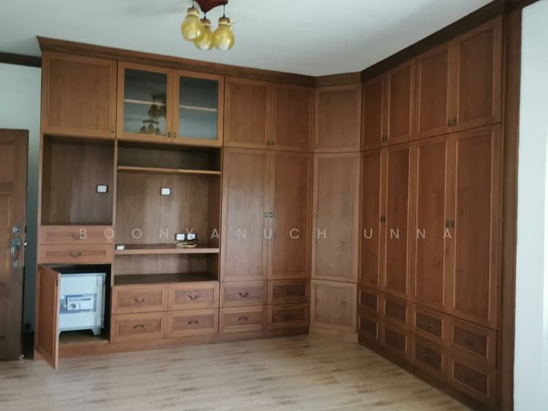 4-BR House, Chon Buri (Pattaya), Surasak, Si Racha, Chon Buri (Pattaya), 4 Bedrooms, 325 sqm, Single Detached House For Sale, by Boonyanuch Unna, 500484027 - DDproperty.com