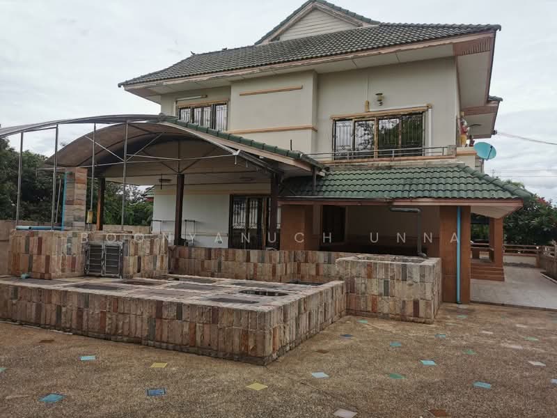 4-BR House, Chon Buri (Pattaya), Surasak, Si Racha, Chon Buri (Pattaya), 4 Bedrooms, 325 sqm, Single Detached House For Sale, by Boonyanuch Unna, 500484027 - DDproperty.com