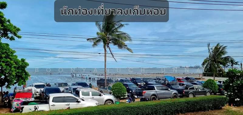 Seabreeze Villa Pattaya, Chon Buri (Pattaya), ถนนสุขุมวิท, Bang Lamung, Bang Lamung (Pattaya), Chon Buri (Pattaya), 4 Bedrooms, 445 sqm, Single Detached House For Sale, by Boonyanuch Unna, 500484030 - DDproperty.com