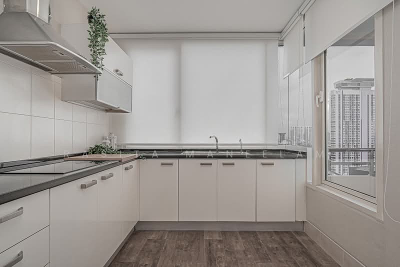 Hampton Thonglor 10, Bangkok, 324 Soi Thonglor 10, Sukhumvit Road, Khlong Tan Nua, Watthana, Bangkok, 3 Bedrooms, 164 sqm, Condo For Rent, by Rasita Maneelam, 500484033 - DDproperty.com