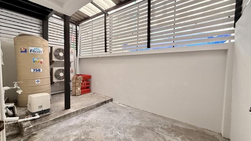 Home Office For Rent., Bangkok, Phlapphla, Wang Thonglang, Bangkok, 2 Bedrooms, 200 sqm, Townhouse For Rent, by ณปภัช ธวงค์ไพ, 500484044 - DDproperty.com