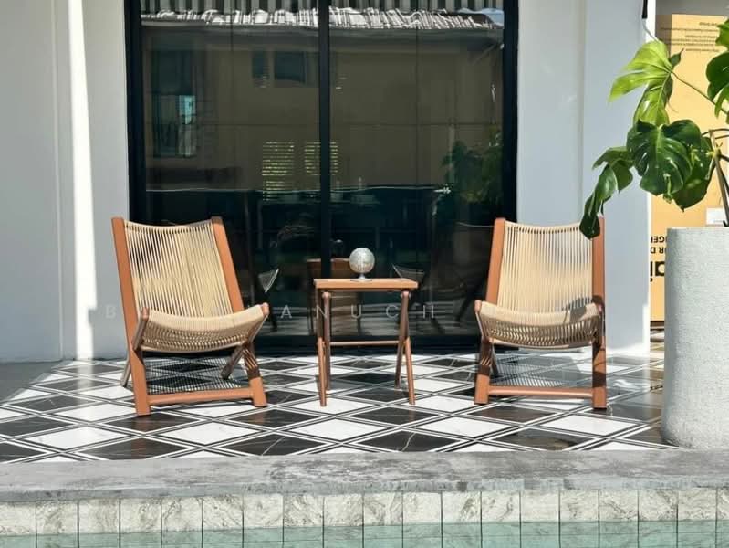 Jomtien Complex Condotel, Chon Buri (Pattaya), 414 Thappraya Road, Nong Pru, Bang Lamung (Pattaya), Chon Buri (Pattaya), 4 Bedrooms, 200 sqm, Villa For Sale, by Boonyanuch Unna, 500484051 - DDproperty.com