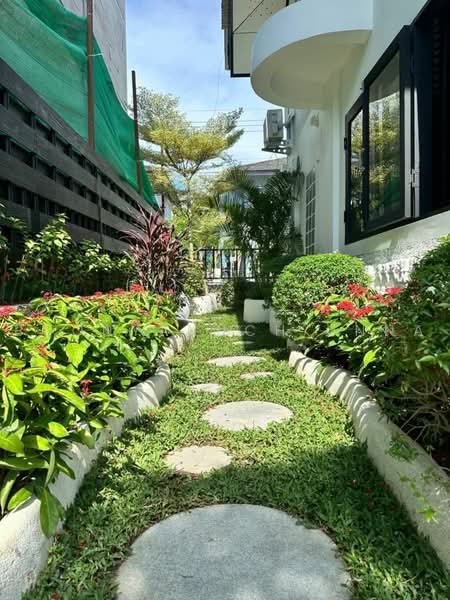Jomtien Complex Condotel, Chon Buri (Pattaya), 414 Thappraya Road, Nong Pru, Bang Lamung (Pattaya), Chon Buri (Pattaya), 4 Bedrooms, 200 sqm, Villa For Sale, by Boonyanuch Unna, 500484051 - DDproperty.com