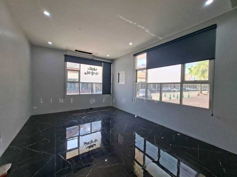 Prime Riverside Commercial Space Chao Phraya River Near ICONSIAM, Sathorn, Bangkok, Si Phraya, Bang Rak, Bangkok, , 1,128 sqm, Shophouse For Rent, by LINE @firststep, 500484079 - DDproperty.com