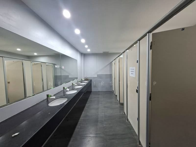 Prime Riverside Commercial Space Chao Phraya River Near ICONSIAM, Sathorn, Bangkok, Si Phraya, Bang Rak, Bangkok, , 1,128 sqm, Shophouse For Rent, by LINE @firststep, 500484079 - DDproperty.com