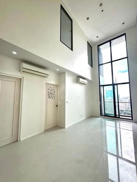 Villa Asoke, Bangkok, 1588 New Petchburi Road, Makkasan, Ratchathewi, Bangkok, 2 Bedrooms, 102 sqm, Condo For Sale, by Pemika Aukkaraleekul, 500484087 - DDproperty.com