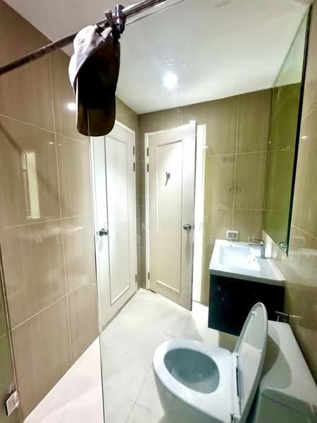 Villa Asoke, Bangkok, 1588 New Petchburi Road, Makkasan, Ratchathewi, Bangkok, 2 Bedrooms, 102 sqm, Condo For Sale, by Pemika Aukkaraleekul, 500484087 - DDproperty.com
