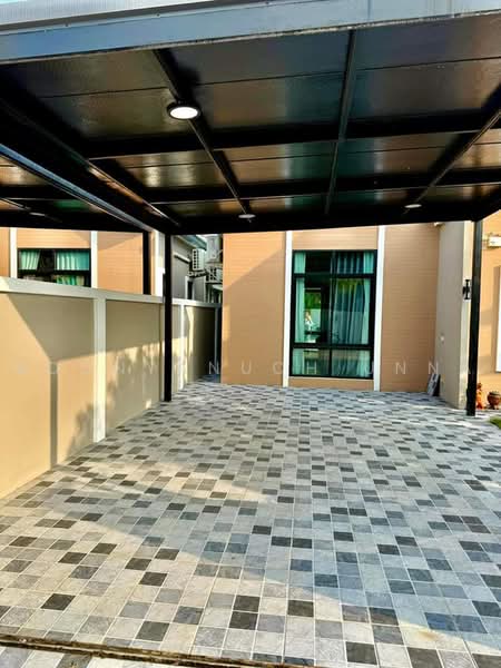 3-BR House, Chon Buri (Pattaya), Poong, Bang Lamung (Pattaya), Chon Buri (Pattaya), 3 Bedrooms, 204 sqm, Single Detached House For Sale, by Boonyanuch Unna, 500484089 - DDproperty.com