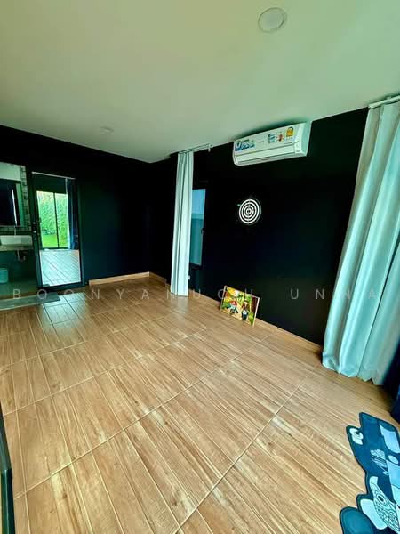 บ้าน 3-ห้องนอน, ชลบุรี, โป่ง, บางละมุง, ชลบุรี, 204 ตร.ม., บ้านเดี่ยว ขาย, โดย Boonyanuch Unna, 500484089 - DDproperty.com
