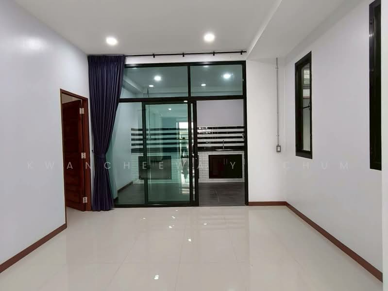 Foresta Nimitmai 40, Bangkok, Nimit Mai Road, Sam Wa Tawan Ok, Khlong Sam Wa, Bangkok, 3 Bedrooms, 150 sqm, Single Detached House For Sale, by Kwancheewa Yenchum, 500484139 - DDproperty.com