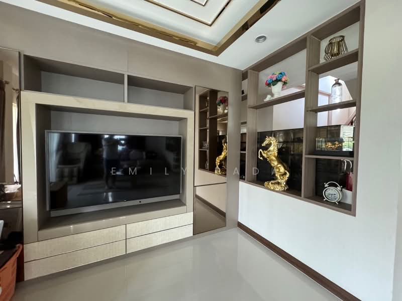 Laddarom Elegant Wongwan-Sathorn, Bangkok, 469 Kanchanapisek Road, Lak Song, Bang Khae, Bangkok, 3 Bedrooms, 250 sqm, Single Detached House For Sale, by Emily Bada, 500484144 - DDproperty.com