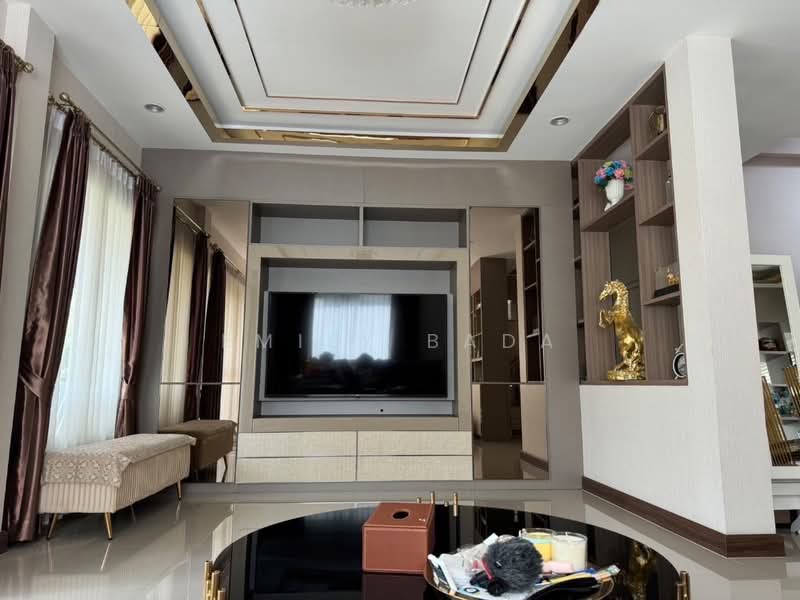 Laddarom Elegant Wongwan-Sathorn, Bangkok, 469 Kanchanapisek Road, Lak Song, Bang Khae, Bangkok, 3 Bedrooms, 250 sqm, Single Detached House For Sale, by Emily Bada, 500484144 - DDproperty.com
