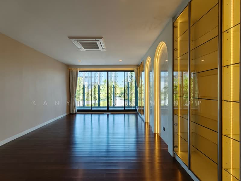 Grand Bangkok Boulevard East Rama 9, Bangkok, Kanchanaphisek Road, Saphan Sung, Bangkok, 5 Bedrooms, 762 sqm, Single Detached House For Sale, by Kanyapuk Tinanop, 500484168 - DDproperty.com