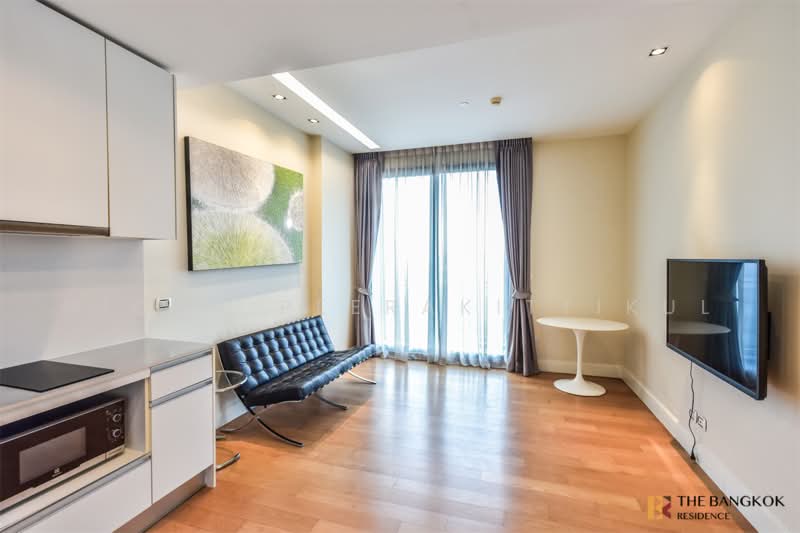Equinox Phahol Vibha, Bangkok, 345 Paholyothin Road, Jom Phon, Chatuchak, Bangkok, 2 Bedrooms, 63 sqm, Condo For Rent, by Nicha Peerakittikul, 500484169 - DDproperty.com