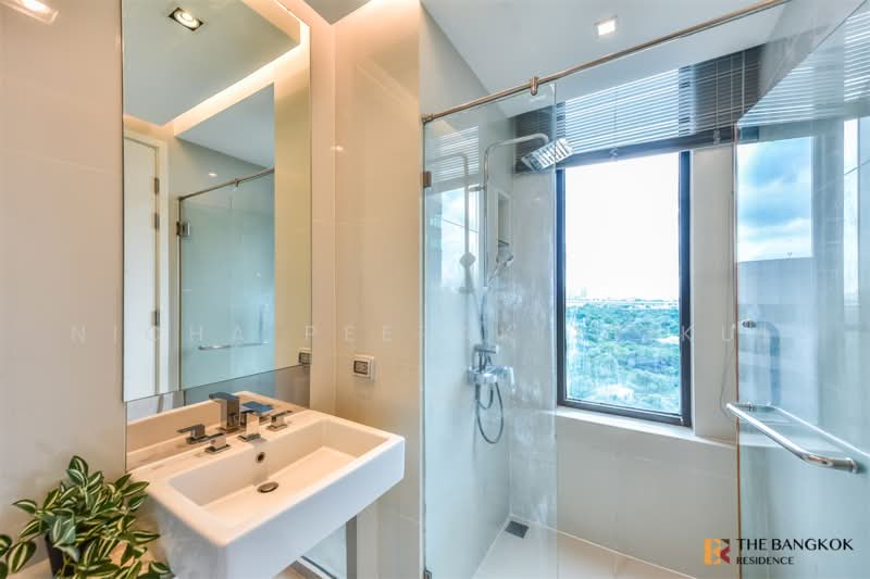 Equinox Phahol Vibha, Bangkok, 345 Paholyothin Road, Jom Phon, Chatuchak, Bangkok, 2 Bedrooms, 63 sqm, Condo For Rent, by Nicha Peerakittikul, 500484169 - DDproperty.com